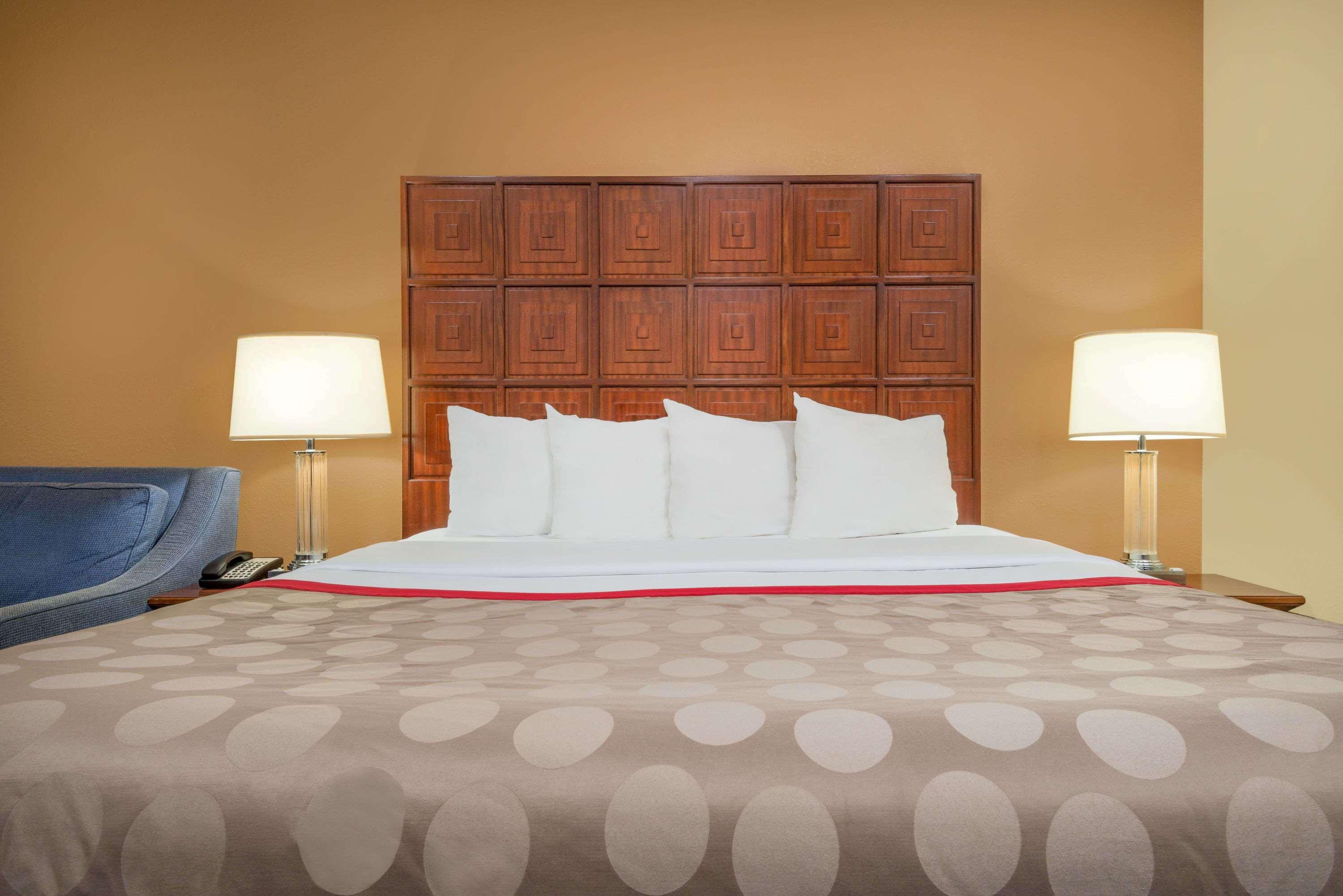 Hotel Ramada By Wyndham Columbus North Westerville Esterno foto